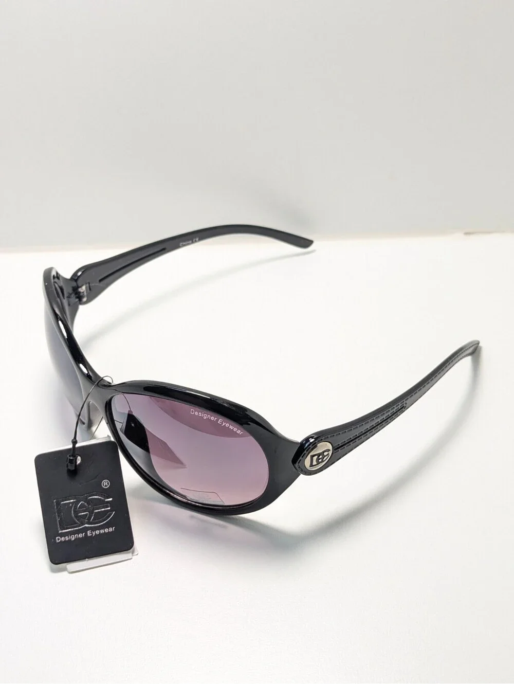 Designer Eyewear Purple UV Black Oversized Cat Eye Women’s Fashion Sunglasses